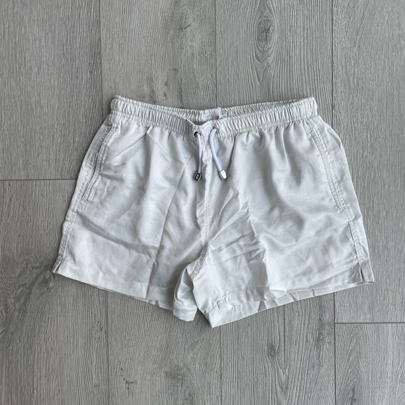 Men’s Marwida Swim Trunks Size Medium NWT - Picture 2 of 4